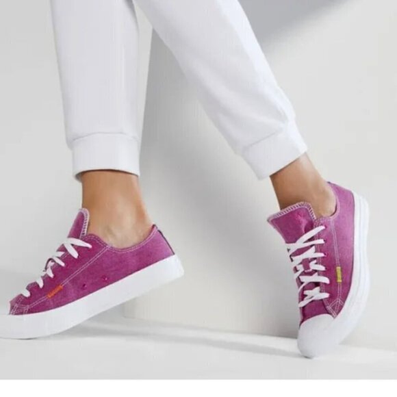 New Converse Chuck Taylor All Star 168601C - Picture 1 of 9
